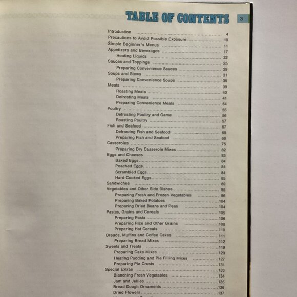 A Bundle of 7 Vintage Cook Books Cooking Baking Illustrated Collectable Recipes - Picture 5 of 16